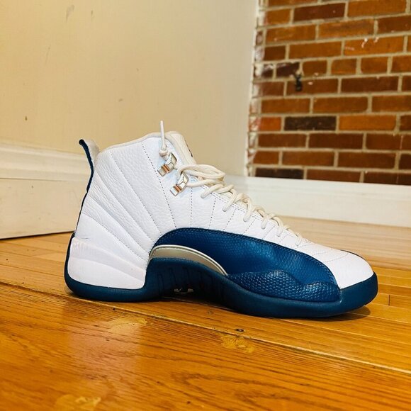 Jordan 12 Retro French Blue 2016 Size 9.5 130690 113 - Picture 4 of 14